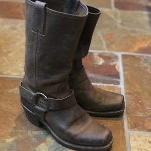FRYE Boots Harness 12R. Great condition!!!!